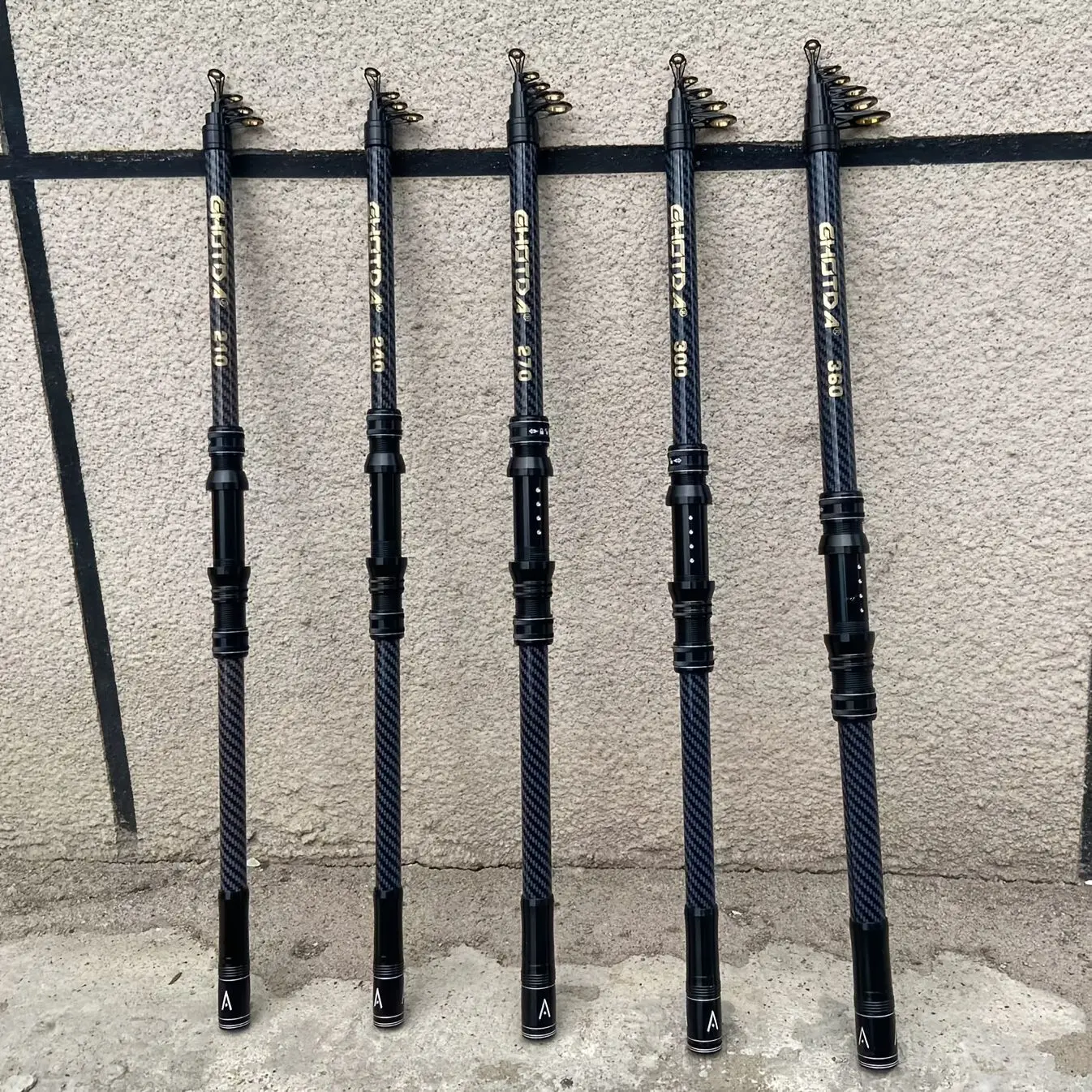 Ultra-hard carbon fiber fishing rod 3m, with anti-slip handle and metal ground inserts - suitable for sea rock fishing, surfing casting and long-range casting