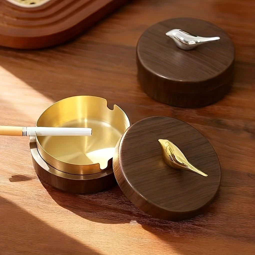 Luxury Desktop Ashtray | Creative High-End Living Room Decor, Personalized Car Ashtray with Lid, Retro Aesthetic, Perfect Gift for Homeowners, Golden Bird Golden Liner