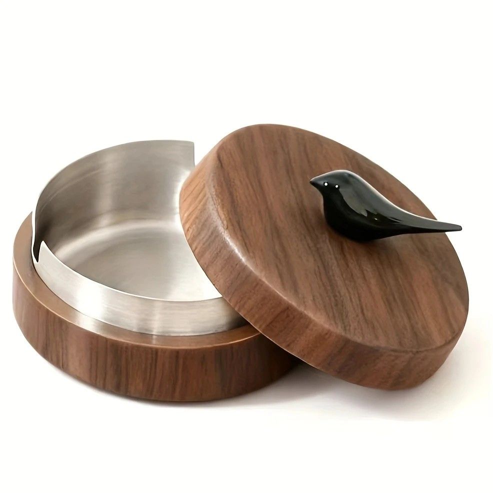 Luxury Desktop Ashtray | Creative High-End Living Room Decor, Personalized Car Ashtray with Lid, Retro Aesthetic, Perfect Gift for Homeowners, Golden Bird Golden Liner